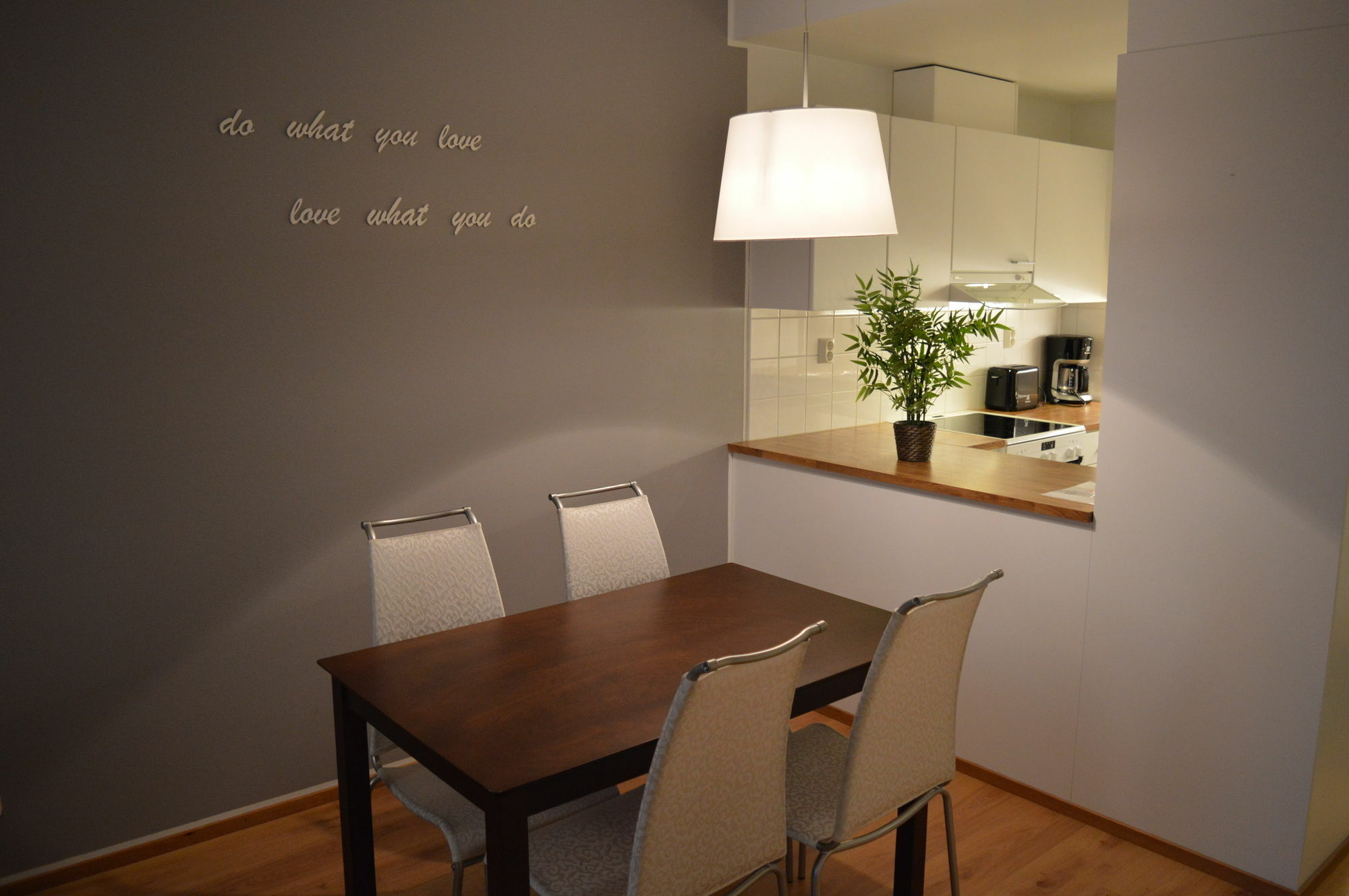 Helsinki Airport Suites Vantaa Dış mekan fotoğraf